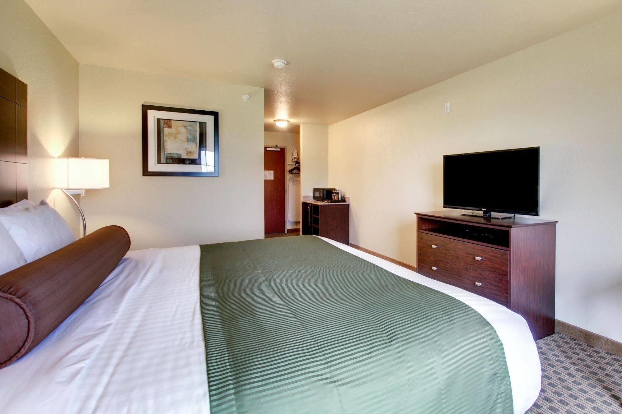 Cobblestone Inn & Suites - Schuyler 外观 照片
